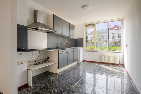 Medium property photo - Houtzagerssingel 120, 2512 XJ Den Haag